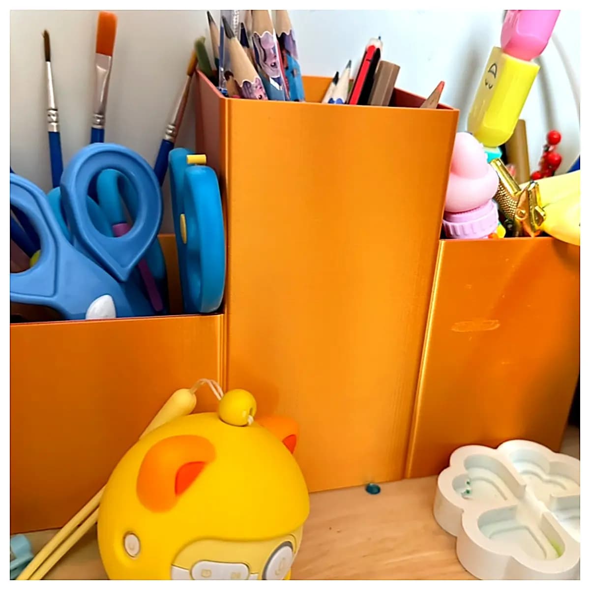 Desktop Pen Holder Organizer Pen Case Office Storage Desk Organizer Pen Box Storage Creative Storage Box Lazy Person Organizer