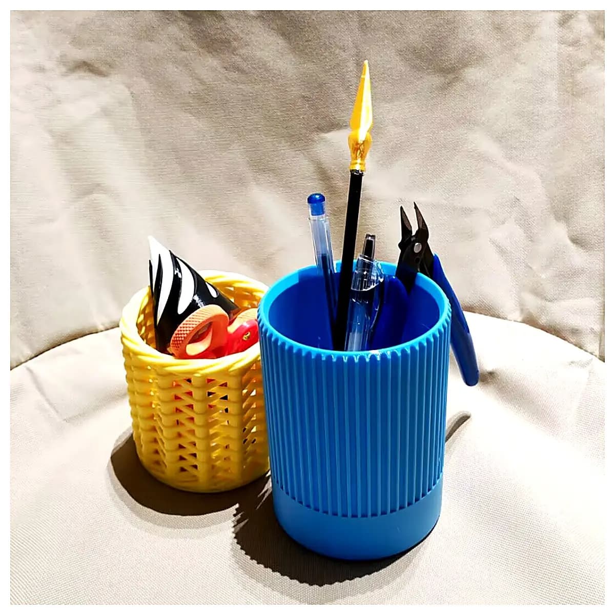 Minimalist Pencil Holder Organizer Desk Storage Box Creative Pen Case Student Book Organizer Office Supplies Multi Function Storage Container