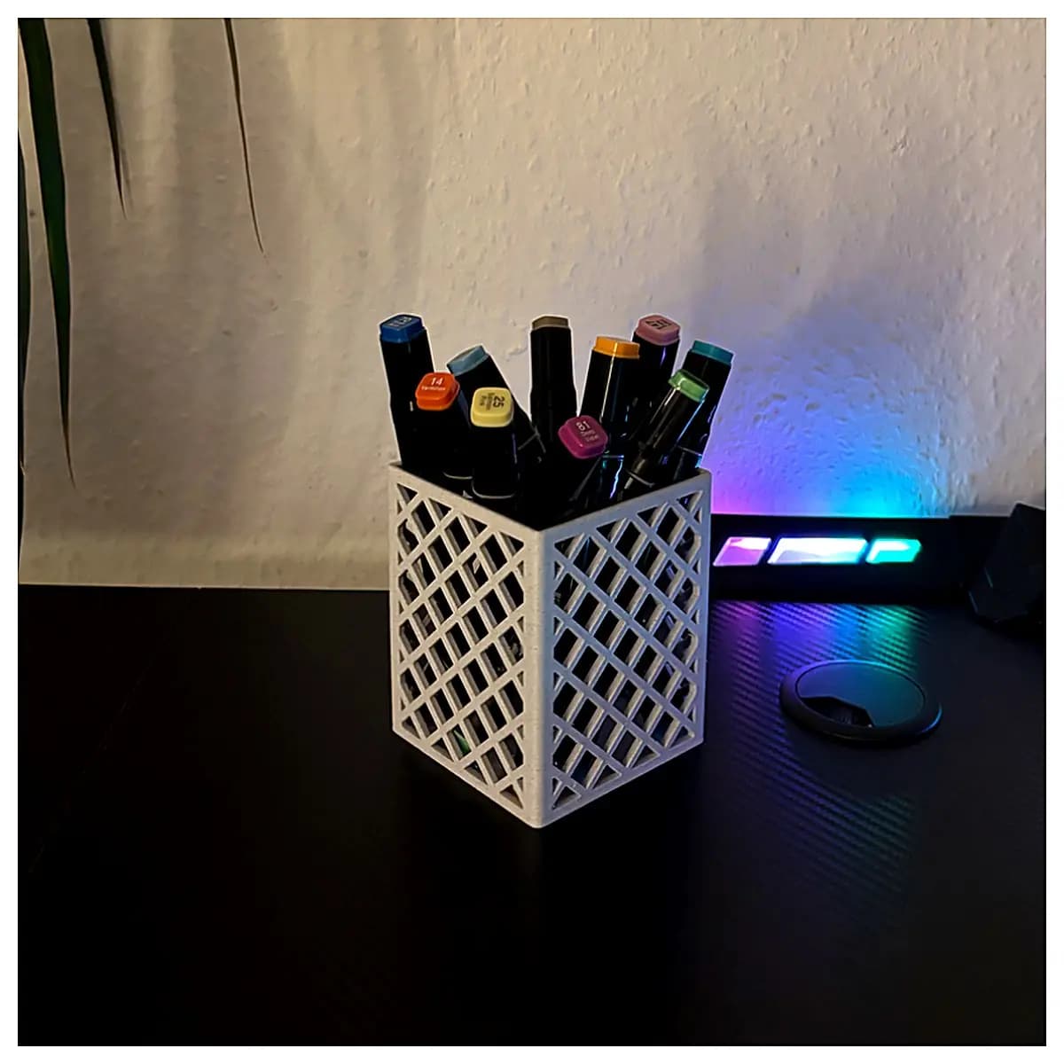 Stylish Modern Pen Holder Creative Writing Accessories Pen Case Pen Pouch Office Stationery Simple Design Pen Tube Gift Idea