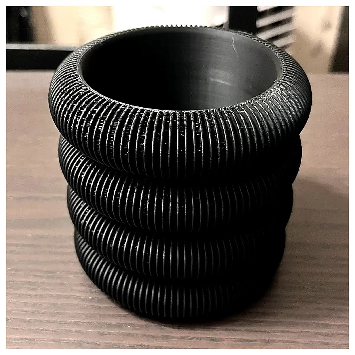 Half Circle Pen Holder Desk Organizer Creative Multi Function Pen Case Office Study Supplies Simple Design Pen Stand Holder