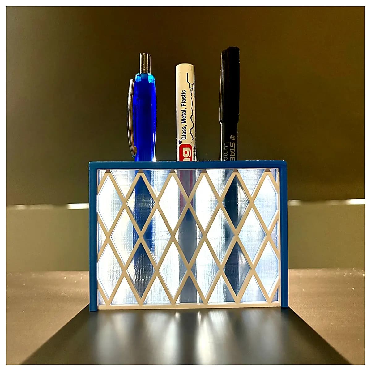 Invisible Pen Holder Desk Organizer Pen Case Creative Pencil Box Student Office Supplies Phone Stand Pen Case Storage Minimalist
