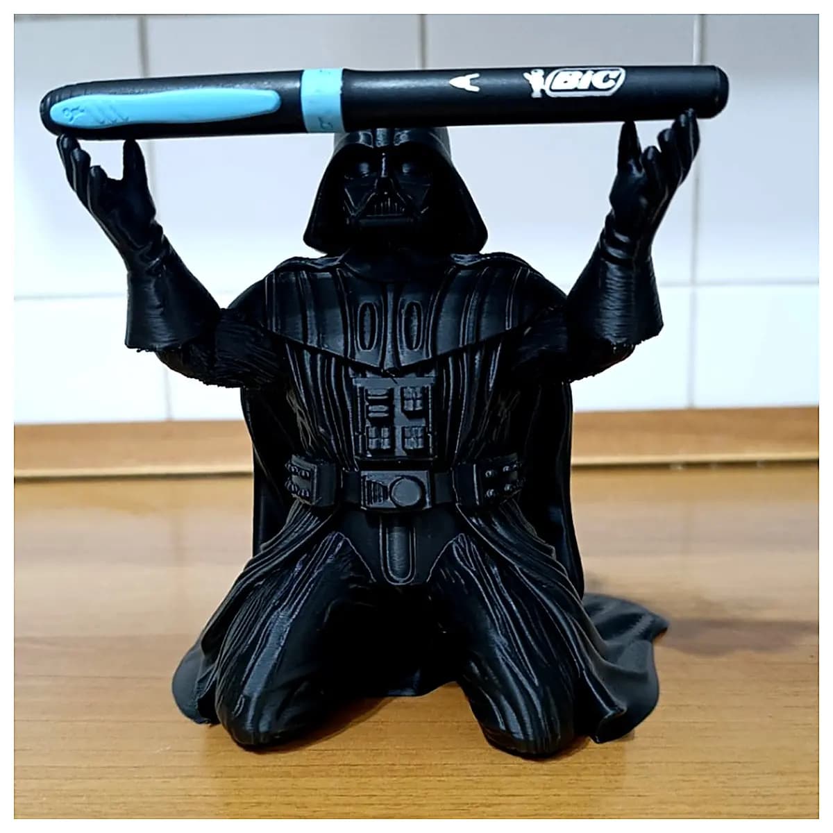 Pen Holder Creative Bookmark Paper Book Decoration Gift Collection Suitable for Students Art Lovers