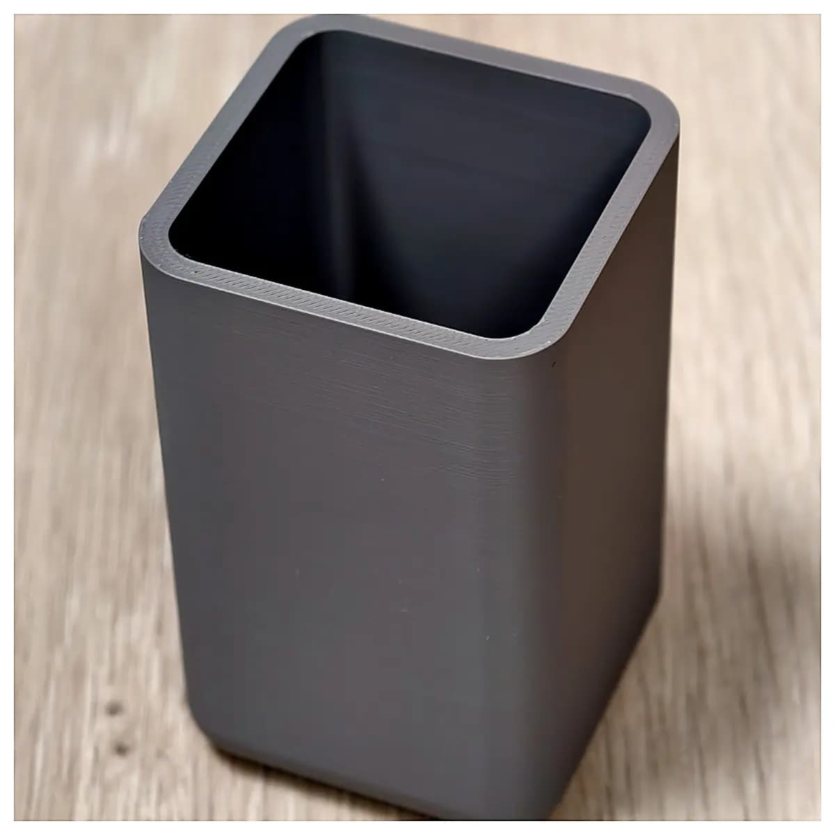 Pen Holder Creative Portable Pen Case Student Book Organizer Mobile Stand Office Learning Accessories Pen Caddy Simple Design