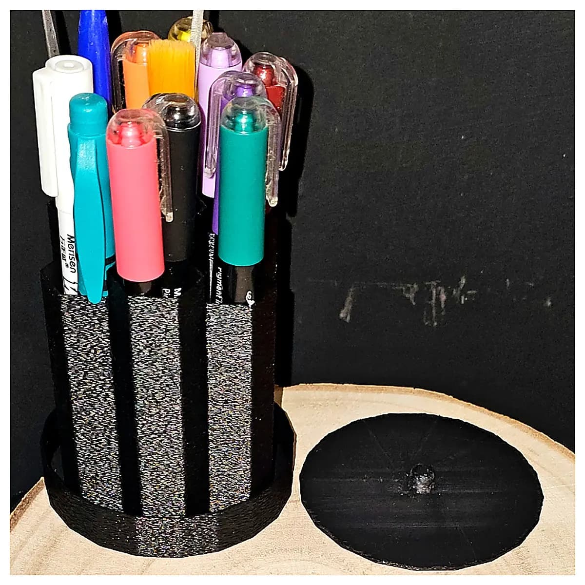 Rotating Pen Holder Desk Organizer Pen Caddy Office Supplies Creative Stand Multi Function Pen Case Pen Holder Desktop Decoration