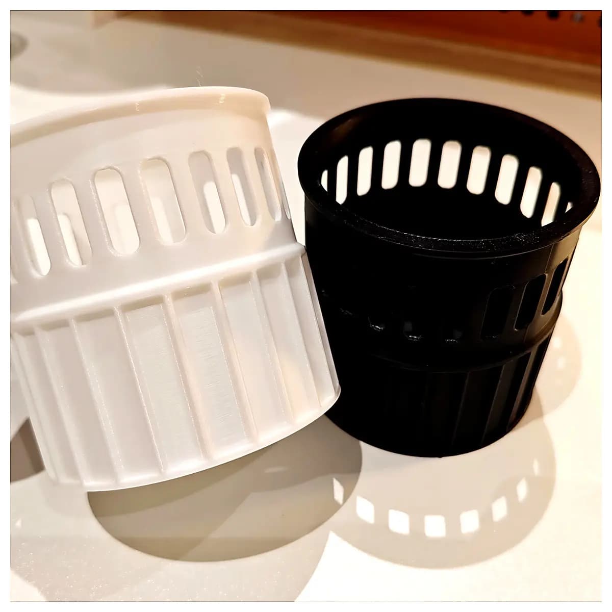 Desktop Pen Organizer Holder Small Storage Box Desk Organizer Stationery Holder Office Supply Storage Space Saving Accessory