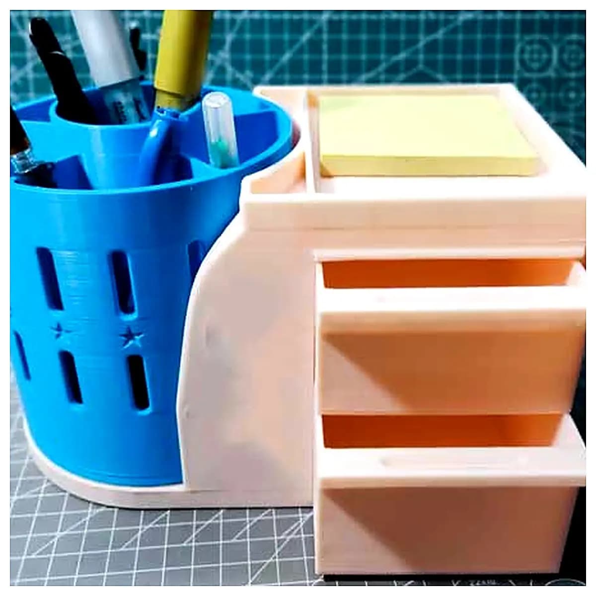 Rotating Pen Holder Desk Organizer Pencil Case Stationery Storage Multi Function Holder Student Gift Pen Accessories Desk Supply