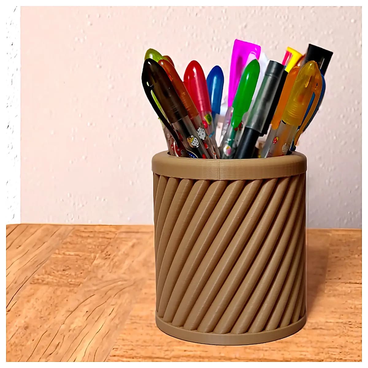 Rotating Pen Holder Desk Organizer Pen Stand Holder Pen Caddy Multi Function Rotating Pen Organizer Accessory for Office Desk Rotation Storage