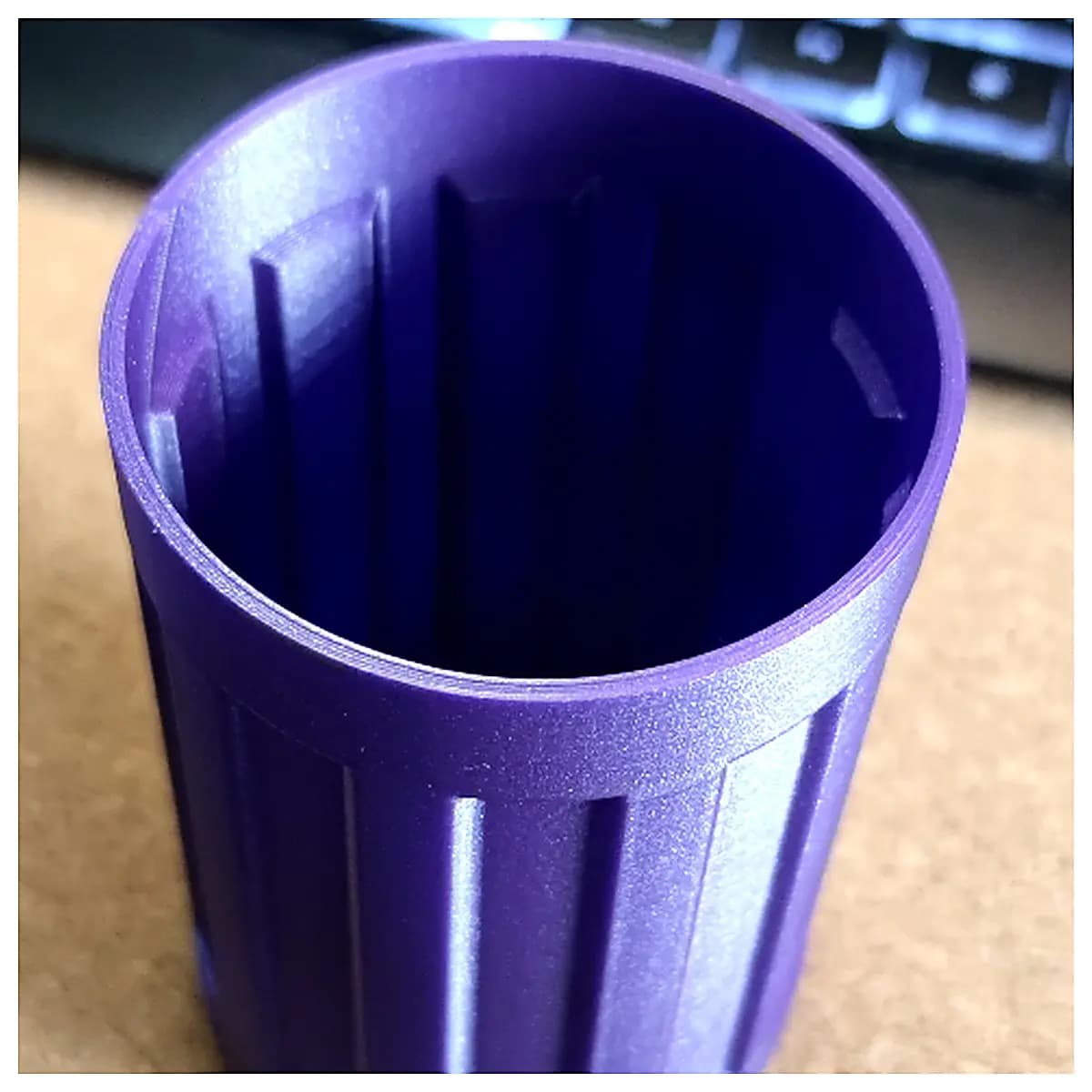 Pen Holder Creative Portable Pen Case Phone Stand Grip Holder Pencil Case Student Backpack Accessories Drawing Tool Organizer Pen Rest