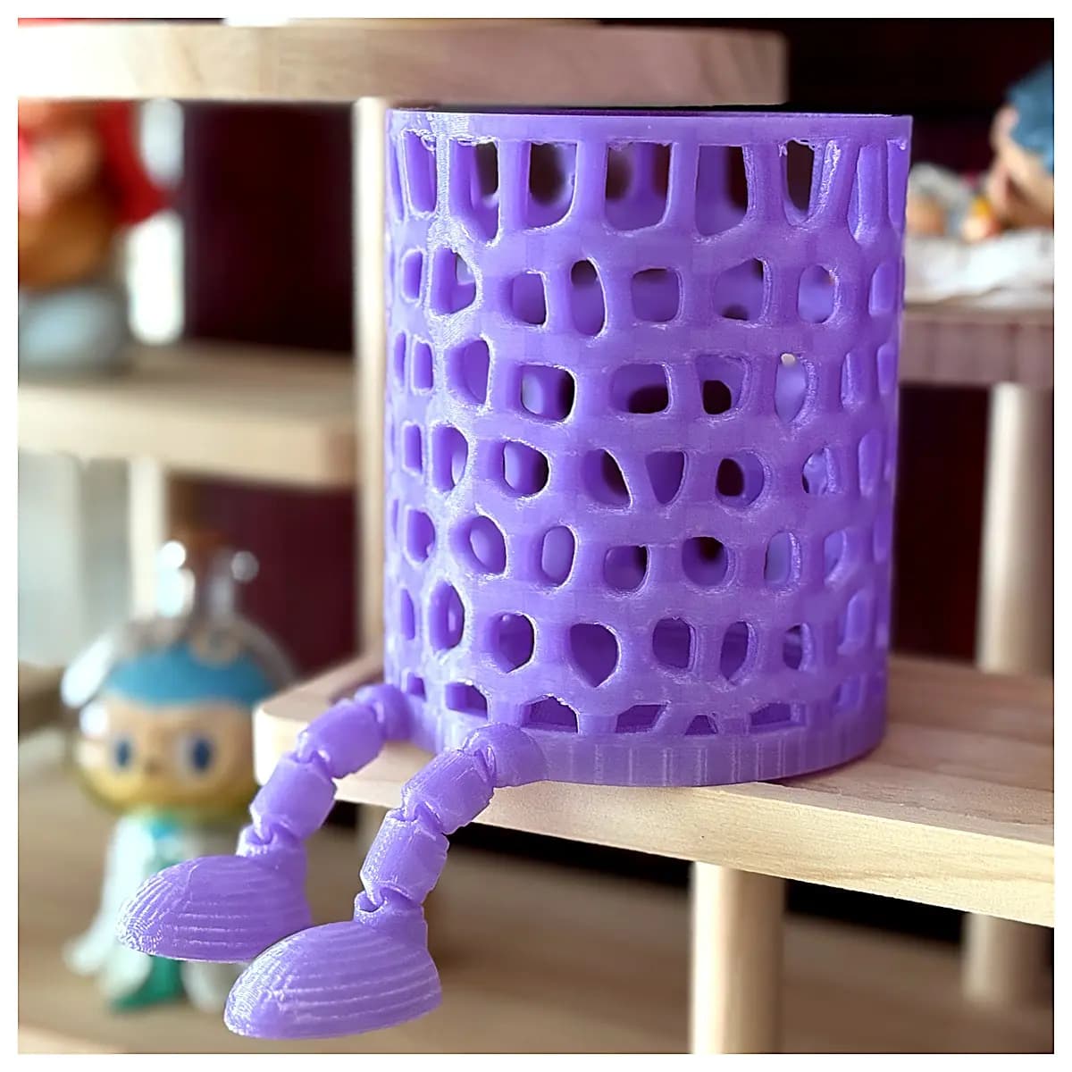 Large Capacity Rolling Pencil Holder Desktop Trash Can Organizer Multi Function Storage Bin Portable Pen Case Creative Desk Organizer