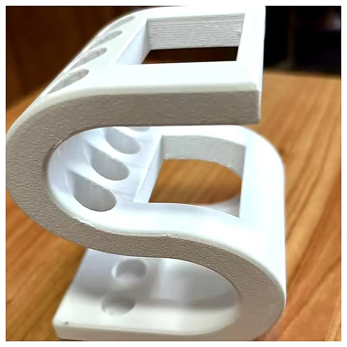 S Shape Pen Holder Desk Organizer Creative Multi Function Pen Case Office Study Supplies Standing Pen Stand Pen Box