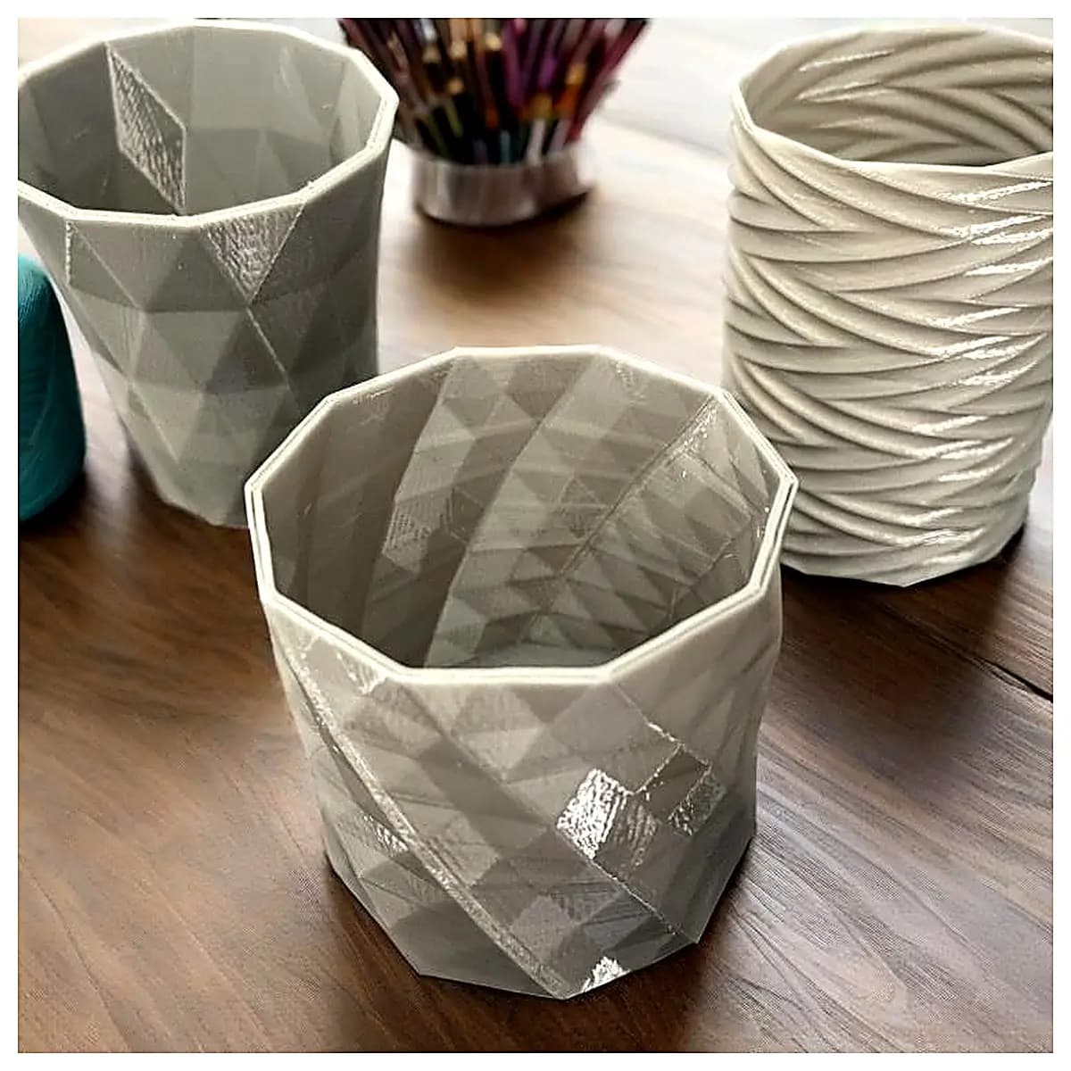 Pen Holder Vase Creative Desktop Decoration Ceramic Pen Stand Office Home Decor Writing Accessory Holder Vase Ornament Desk Decoration
