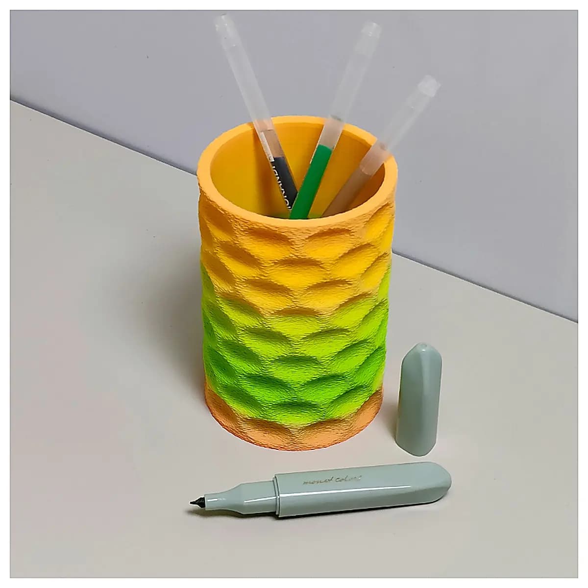 Furry Pen Holder Cute Student Desk Organizer Phone Stand Lazy Person Gadget Office Learning Accessories Multi functional Creative Gift