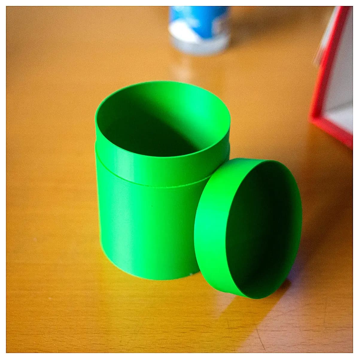 Cylindrical Storage Box with Lid Storage Box Organizer Sealing Box Toy Box Waste Box Home Storage Solutions