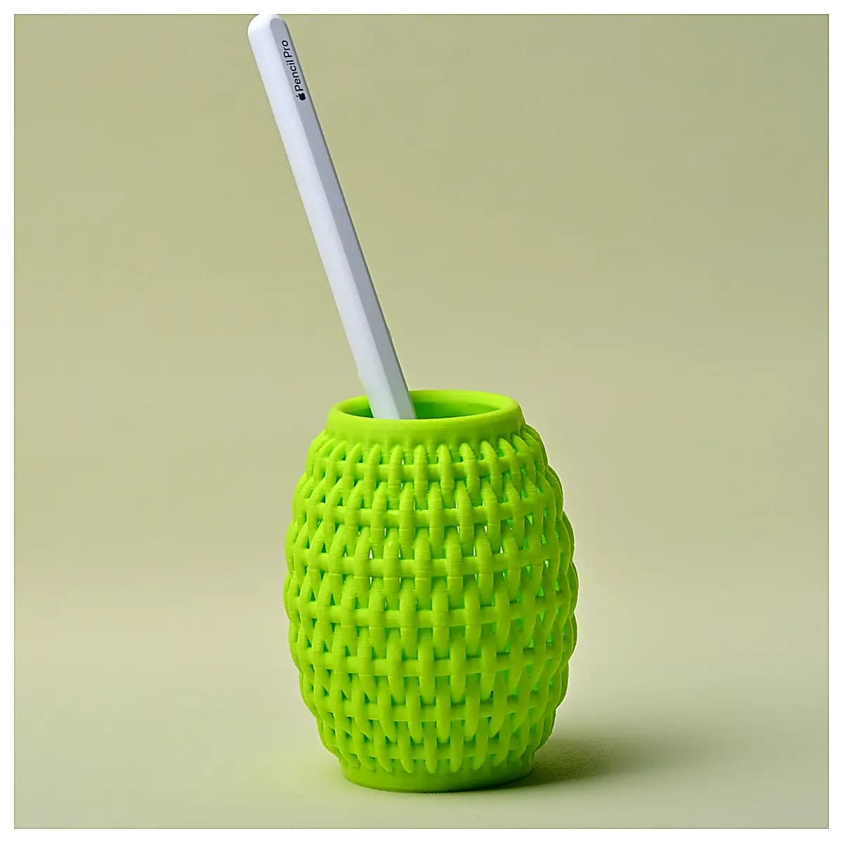 Woven Pen Holder Organizer Creative Desk Storage Basket Weaving Pen Box Office Learning Storage Box Lazy Person Essential