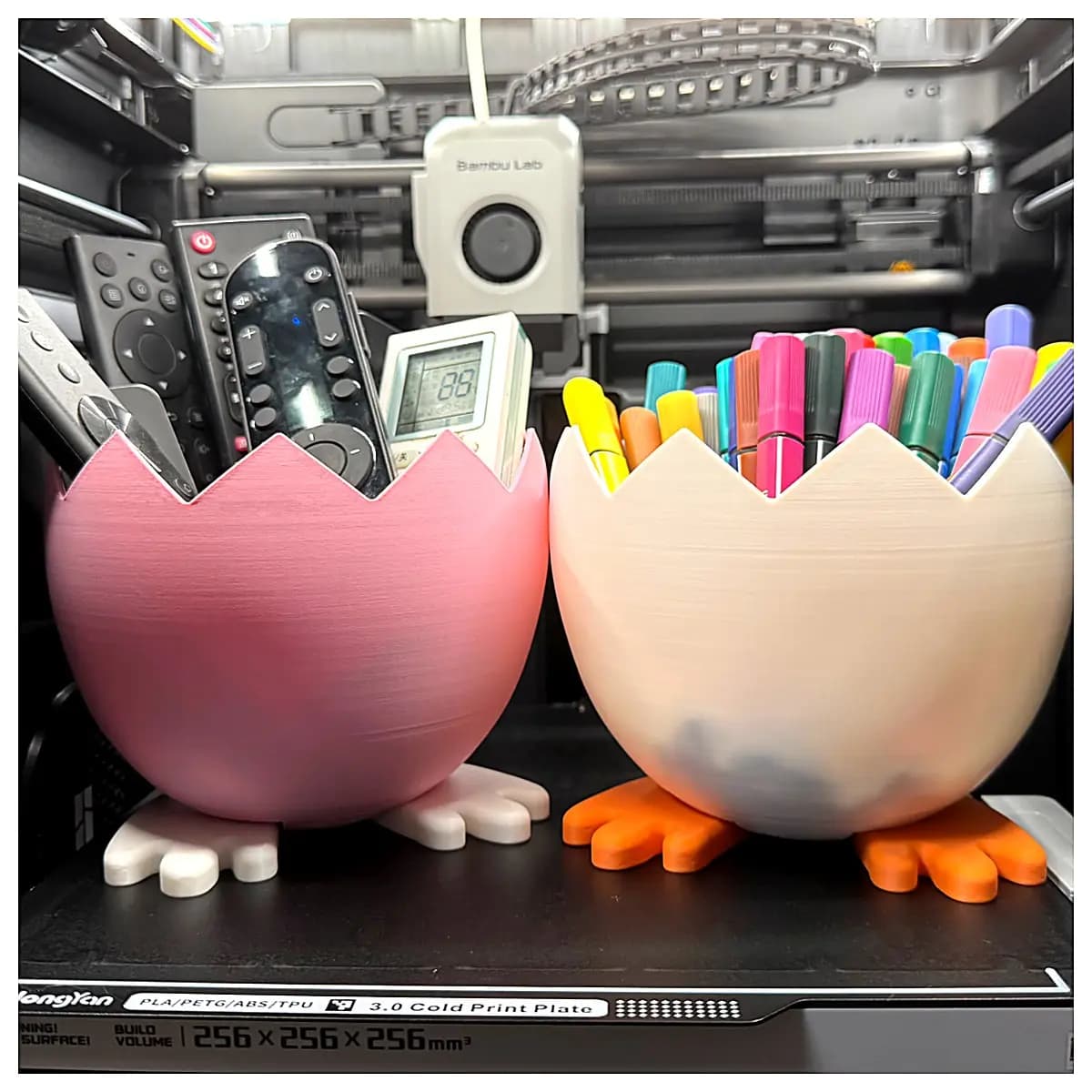 Eggshell Organizer Cracker Shell Pencil Holder Creative Storage Eggshell Decoration Waste Recycling Desk Organizer Small Parts Holder