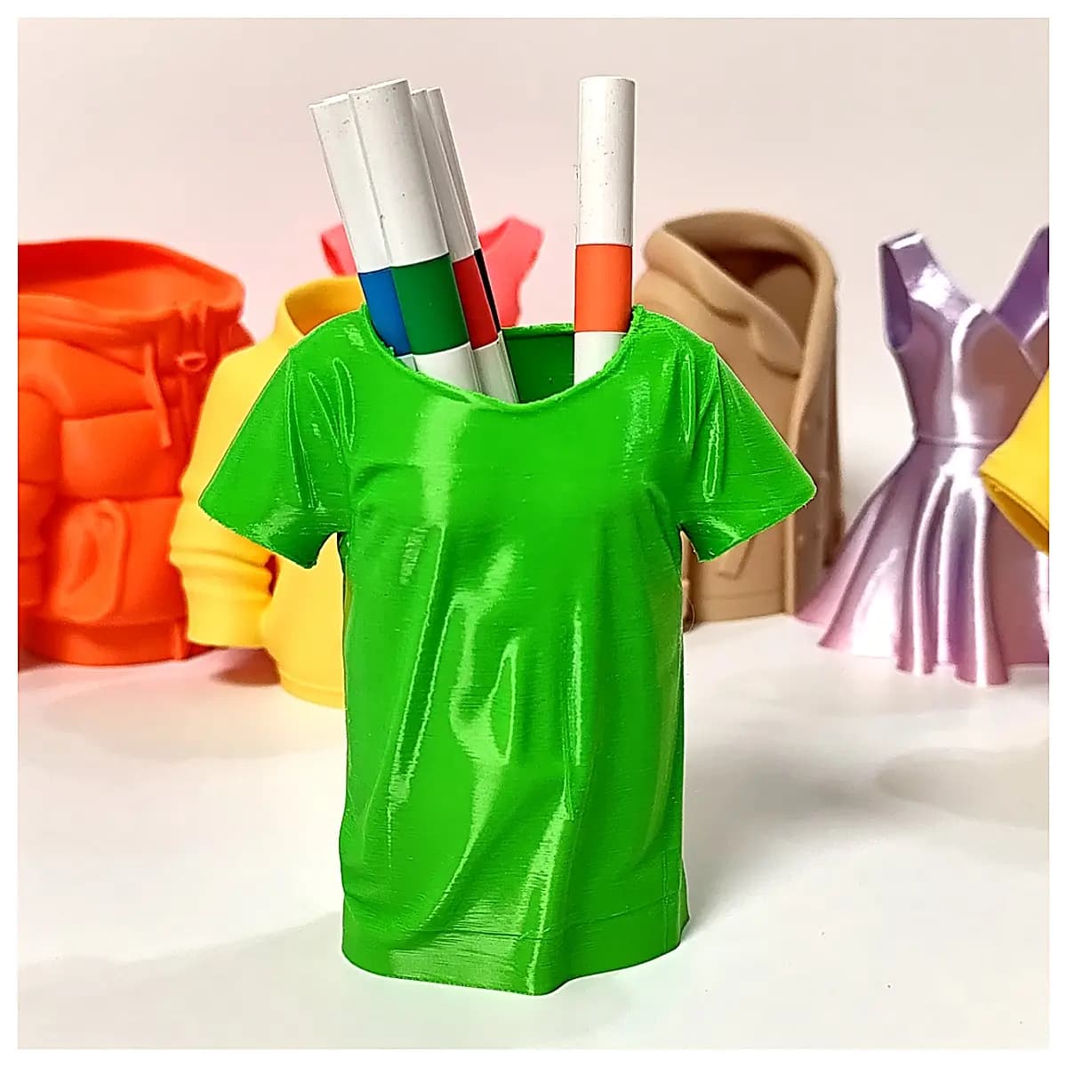 T Shirt Pencil Holder Simple Wall Hanging Decor Creative Storage Shirt Pen Bag Lazy Home Multi functional Hanging Ornament