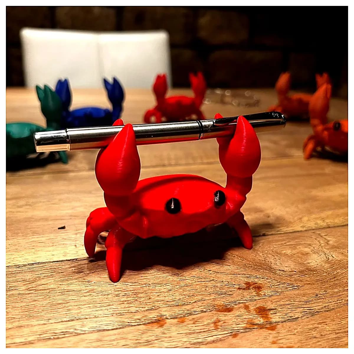 Crab Pen Holder Desktop Organizer Creative Decoration Storage Accessory Office Supplies Shell Pen Case Lazy Person Gadget Desktop Ornament