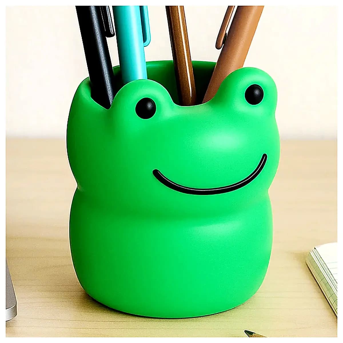 Pencil Holder Creative Desktop Decoration Pen Stand Figurine Office Study Gift Phone Stand Novelty Gift