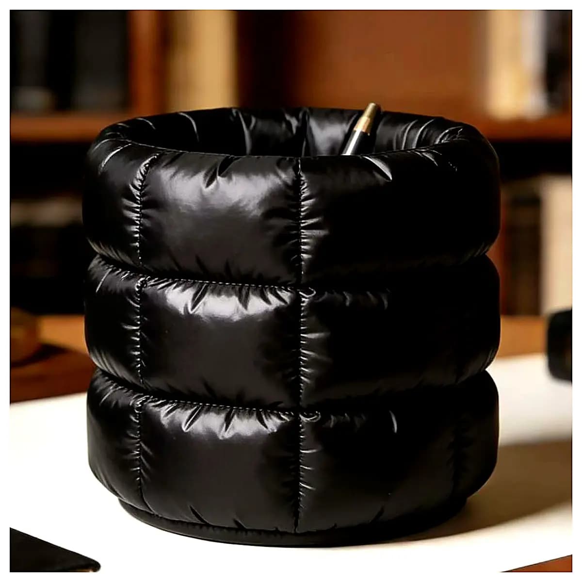 Down Jacket Stand Organizer Stackable Storage Pouch Card Holder Key Clip Windproof Warm Outdoor Travel Accessory