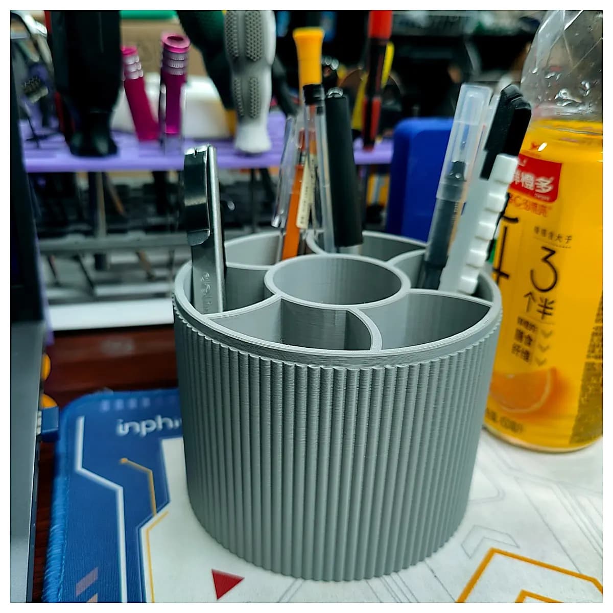 Pen Holder Creative Portable Pen Case Student Book Organizer Mobile Stand Office Learning Accessories Pen Caddy Simple Design