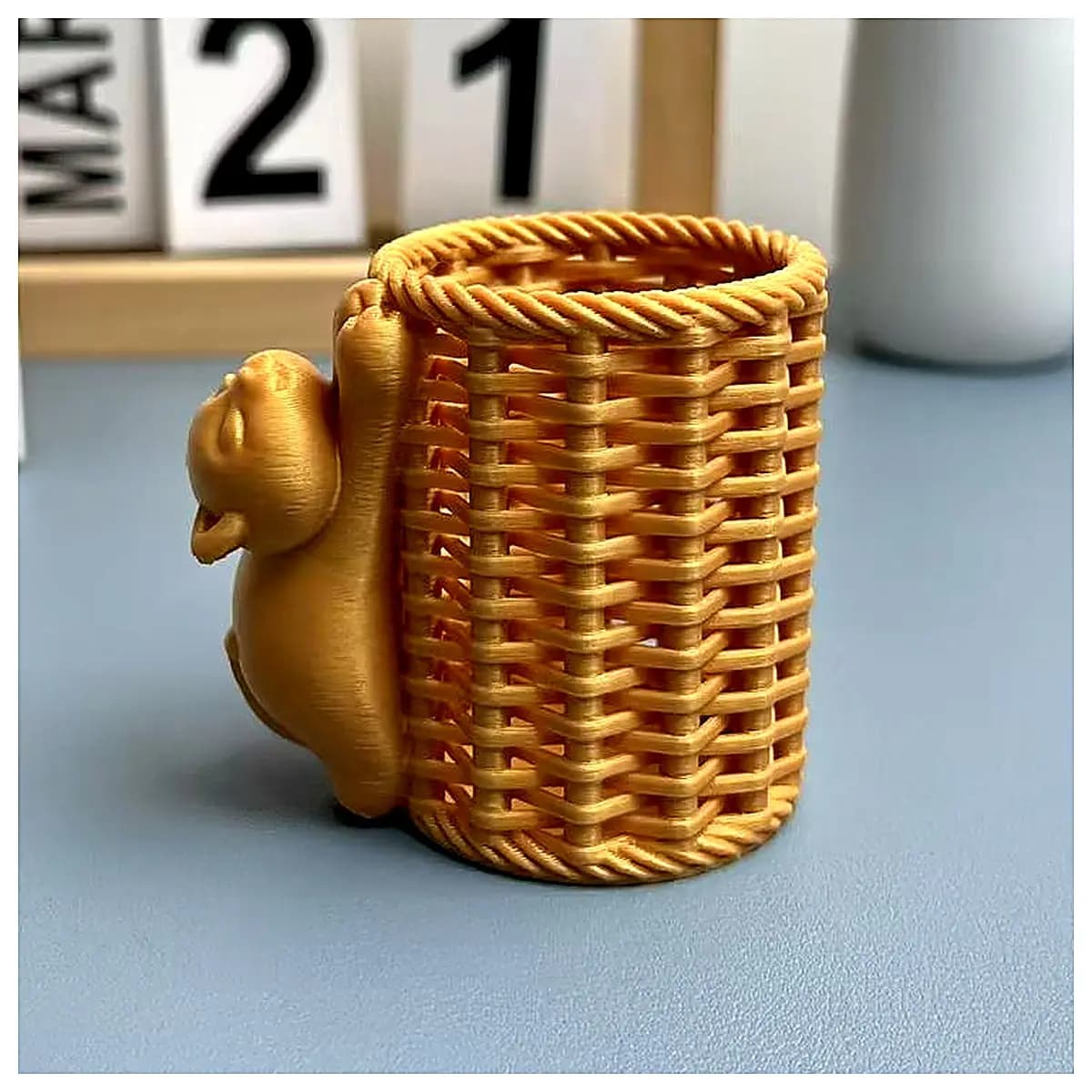Cute Cat Figurine Lazy Decorative Accessory Desk Decoration Pen Holder Organizer Cute Gift