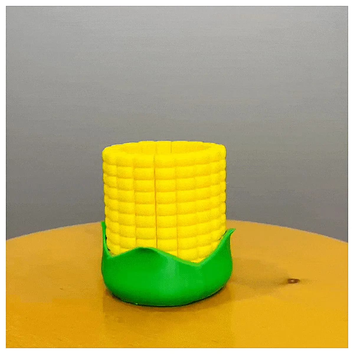 Popcorn Tube Stress Reliever Corn Cob Dispenser Fun Desk Toy Anxiety Relief Student Gift