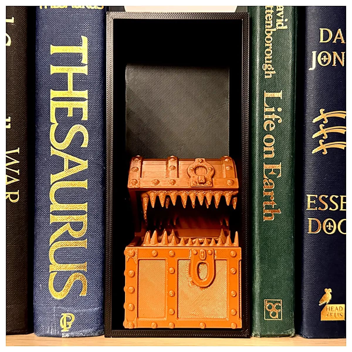 Fantasy Book Stand Miniature Treasure Chest D D Tabletop Decoration Game Accessories Character Model Collectible Display Stand
