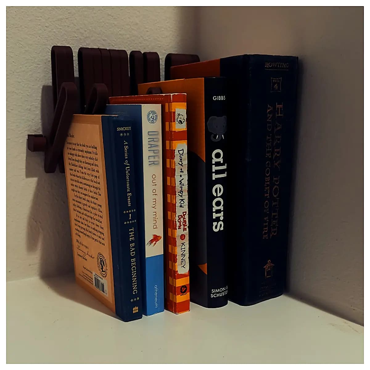 Book Stand Holder Adjustable Auto Rotating Shelf Support Bracket Desktop Book Cradle Stabilizer for Books