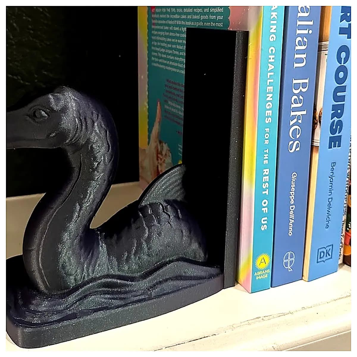 Loch Ness Book Stand Model Toy Collectible Realistic Decoration Desktop Figurine Dinosaur Model Demon Toy Collection