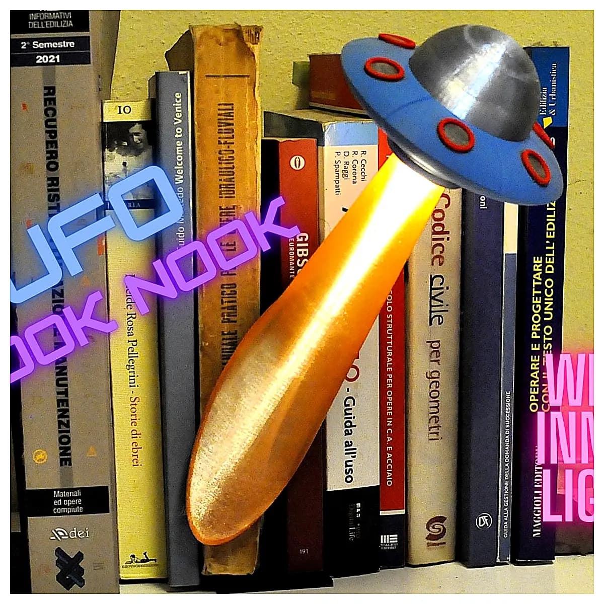 UFO Spinning Gyro Desk Toy Levitating Sculpture Rotating Display Hanging Art Indoor Lighted Decoration Creative Puzzle Gift