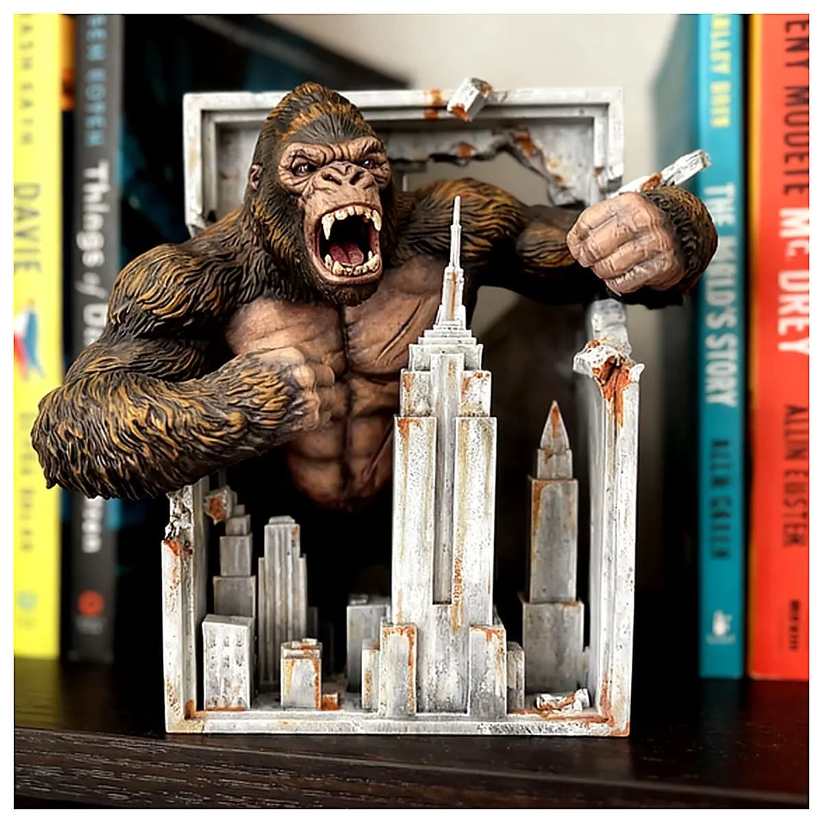 Book Stand Figurine Gorilla Model Desktop Decoration Creative Figurine Animal Figurine Collection Friends
