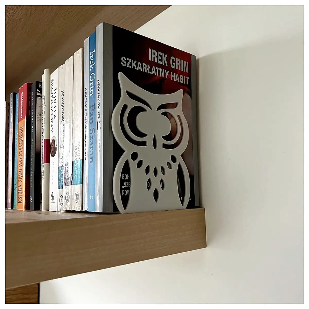 Book Stand Figurine Owl Model Desktop Decoration Bird Figurine Creative Gift Office Decoration Display Collection