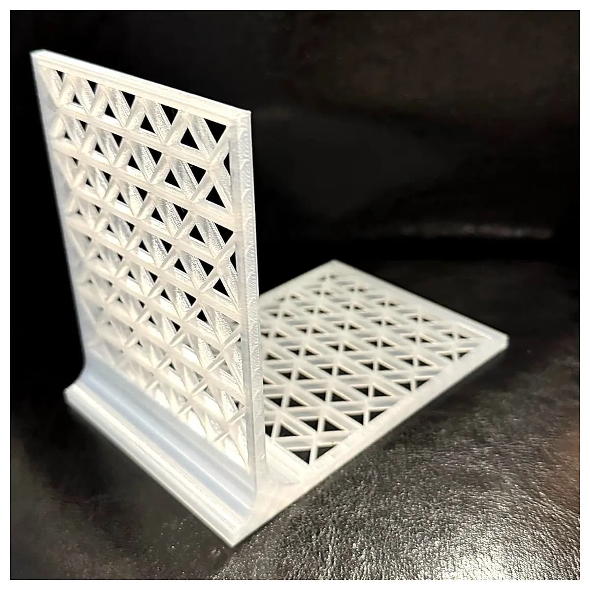 Book Stand Kitchen Shelf Wall Mounted Holder Hanging Bookshelf Kitchen Storage Wall Decor Simple Multi Functional