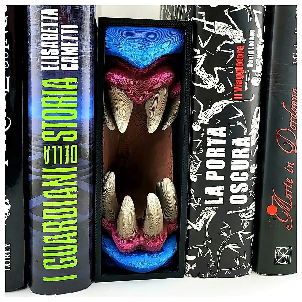 Alien Mouth Sculpture Model Toy Creative Desk Decoration Display Piece Alien Gift Collection