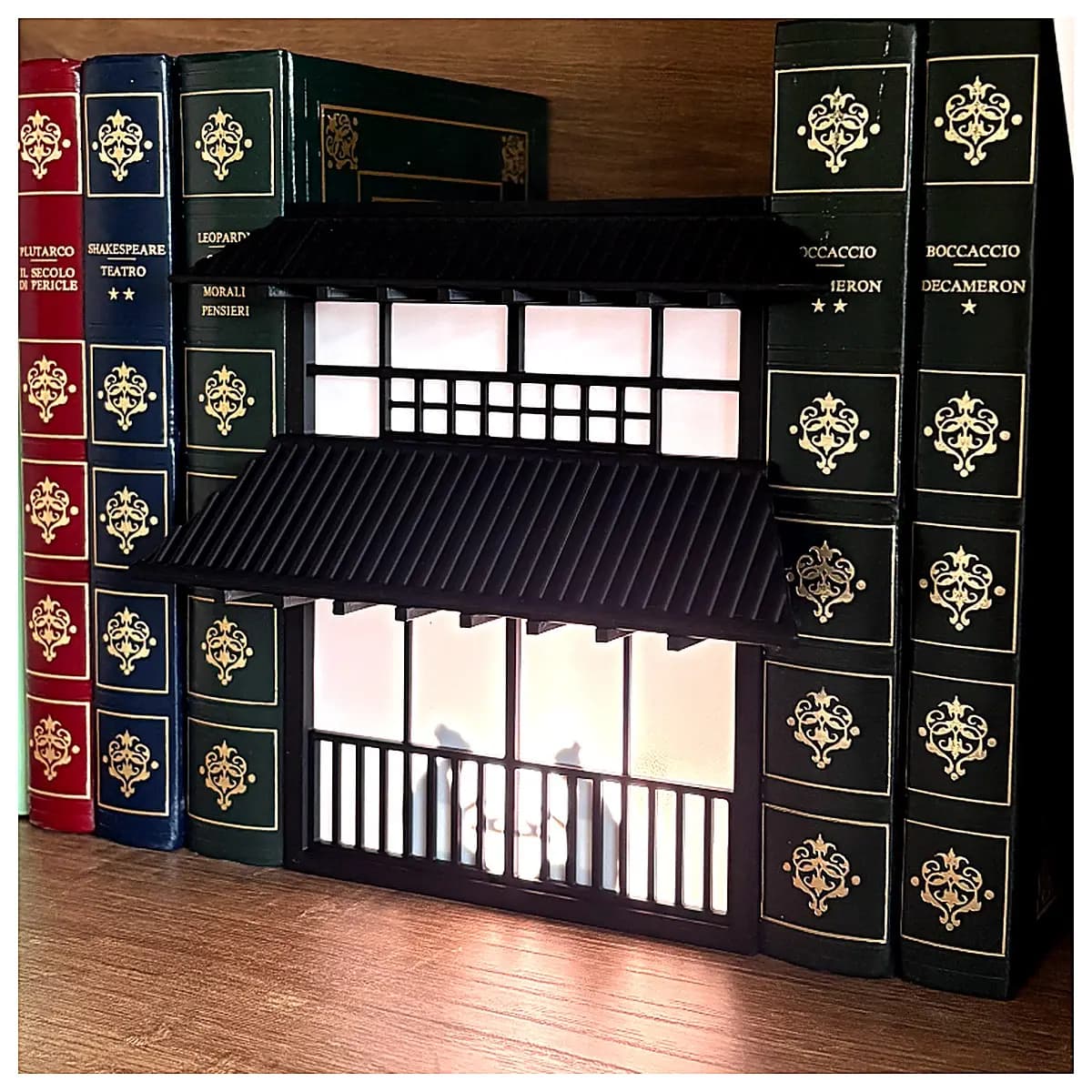 Japanese Style Book Stand Model Desk Ornament Decorative Figurine Creative Gift Scene Accessories Office Decoration Home Decor