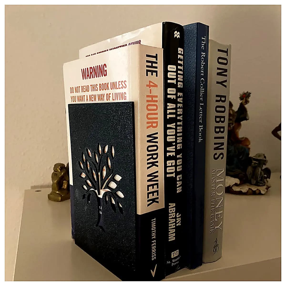 Minimalist Life Tree Book Stand Holder Desktop Decoration Page Support Display Hanger Creative Shelf Accessory