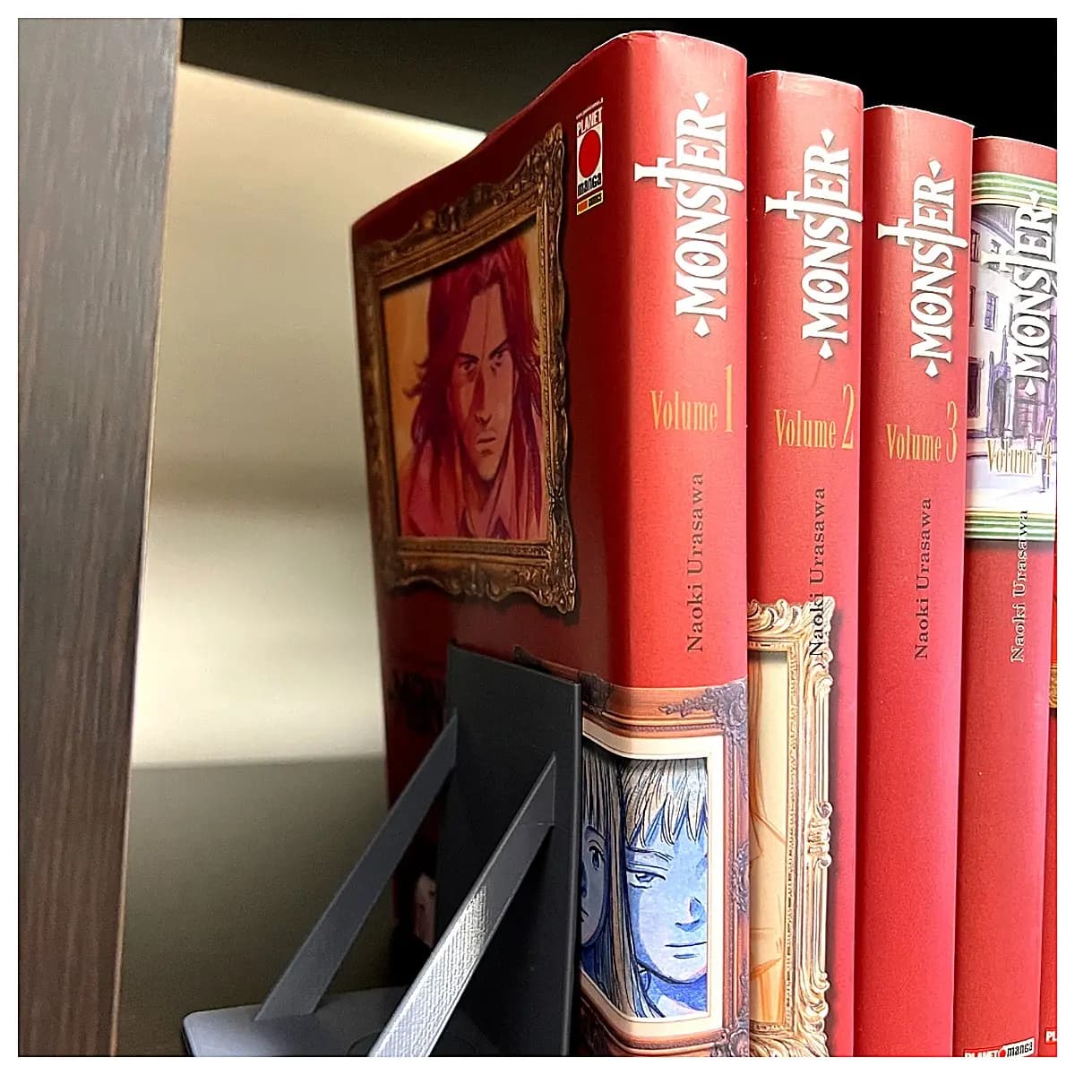 Book Stand Support Robust Holder Desktop Stabilizer Shelf Accessories Wall Mounting Stable Shelf Feet Suitable for Various Shelves
