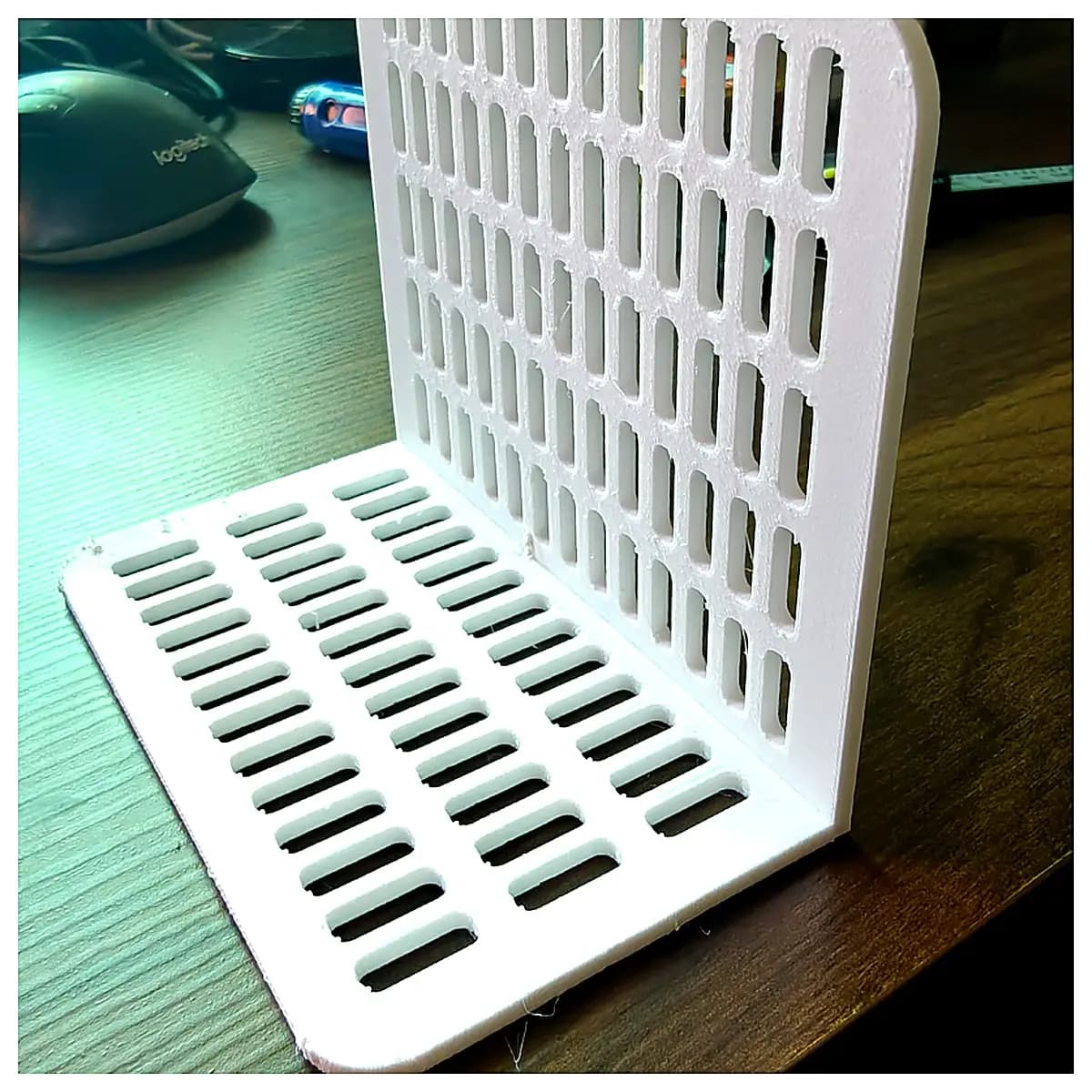 Small Book Stand Desktop Shelf Holder Support Stand Standing Shelf Study Reading Office Learning