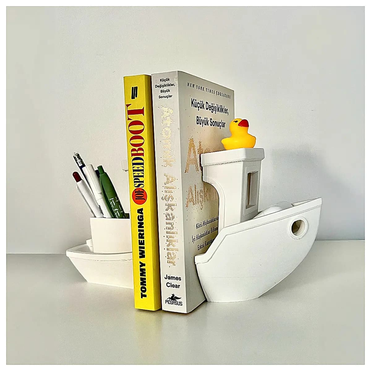 3DBenchy Book Stand No Support Needed Desktop Display Collectible Stand 3D Print Accessory Model Display Holder