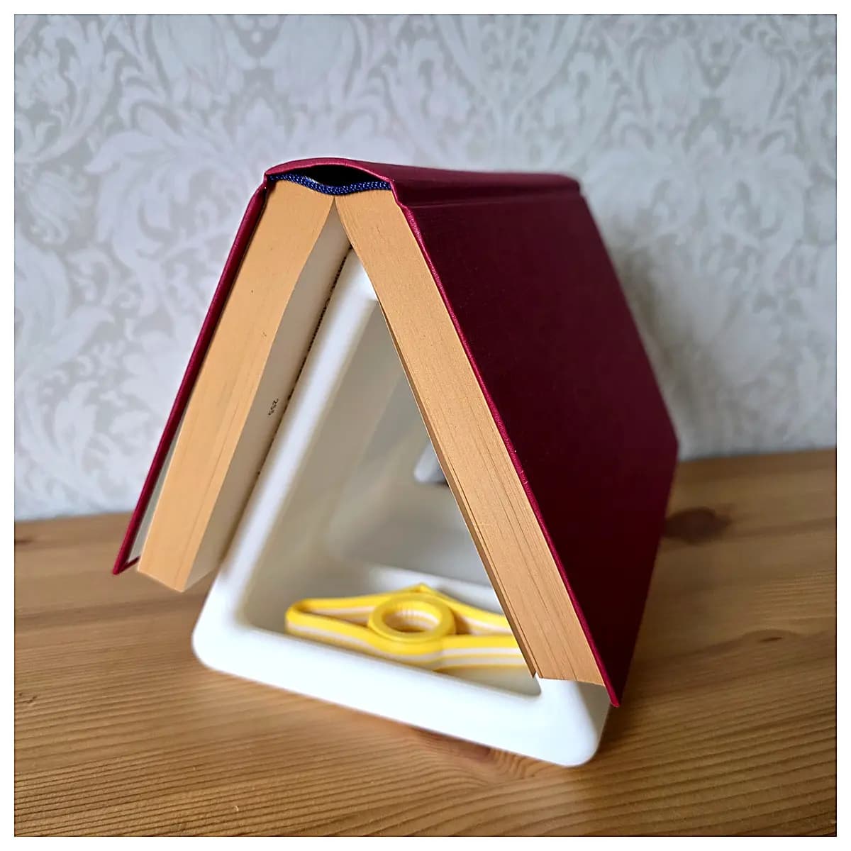 Book Stands Barn Supports Shelf Brackets Support Frames Desktop Shelves Wall Mounted Shelves Decorative Shelves Home Office Shelves Stable Secure