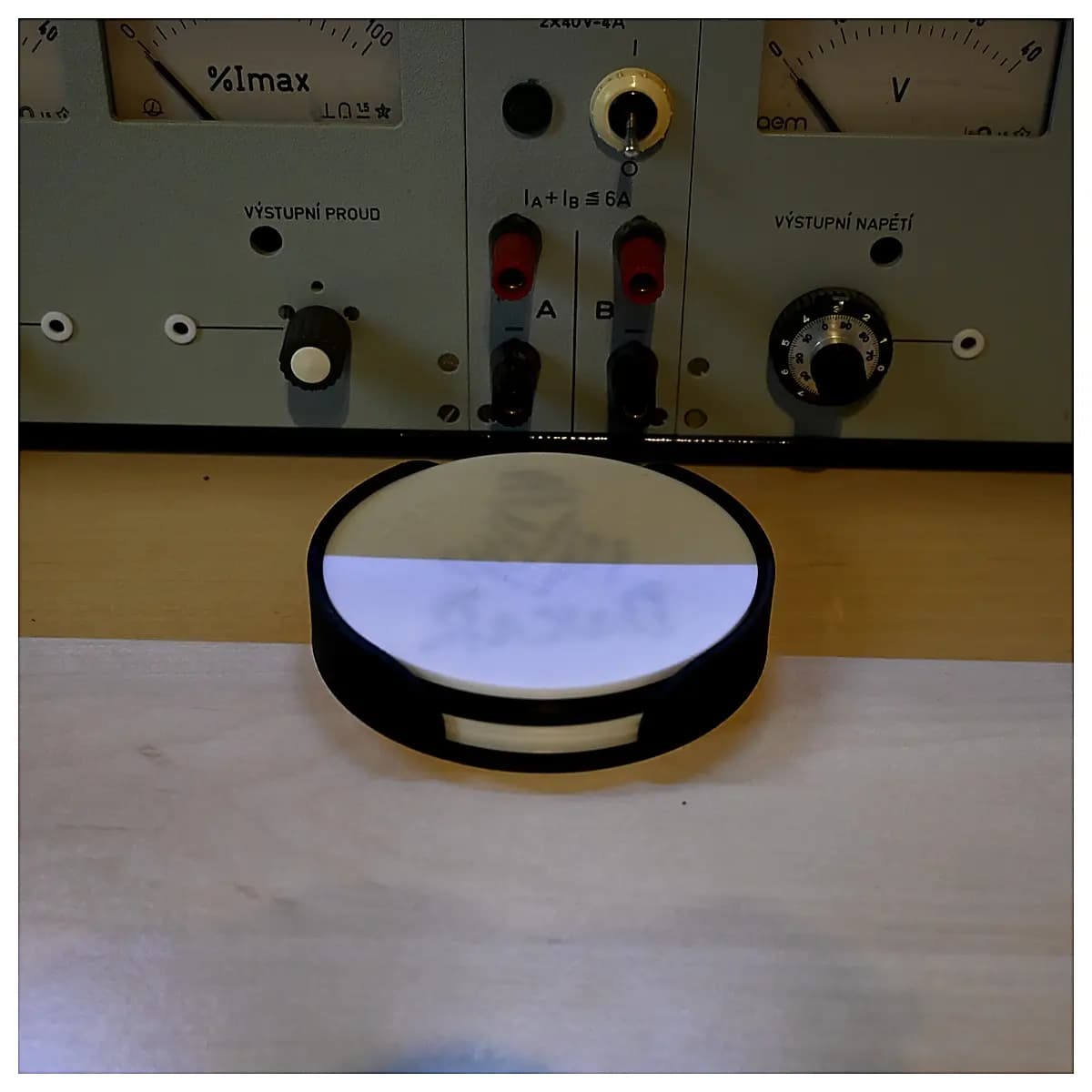 Cup Holder Stand Desktop Cup Mat Holder Support Drink Coaster Stand Pad Holder Desk Organizer Coffee Mat Support Tabletop Fixer