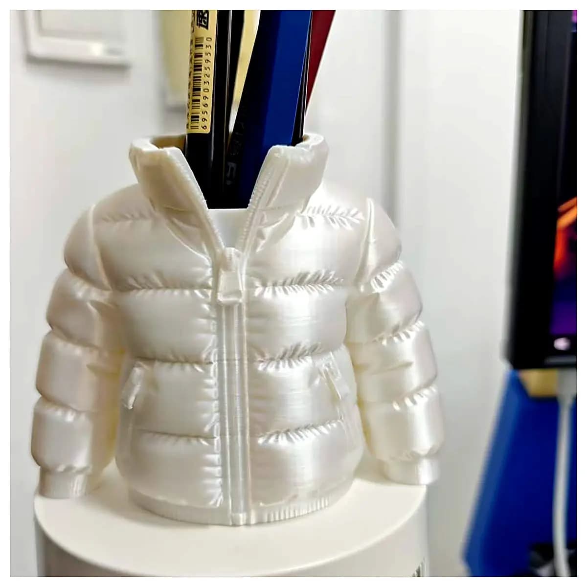 Silk Puffer Vest Pencil Case Holder Stand Accessory Gift Creative Phone Tablet Office Casual