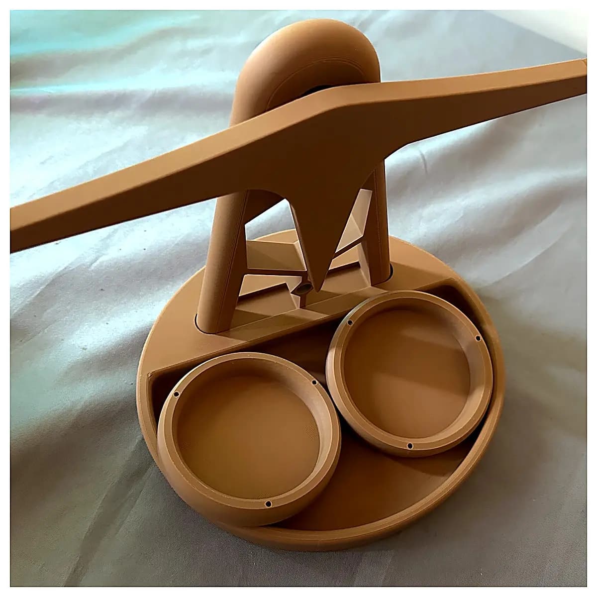Montessori Balance Toy Educational Child Learning Tools Early Development Wooden Balance Scale Kids Playtime Science Experiment