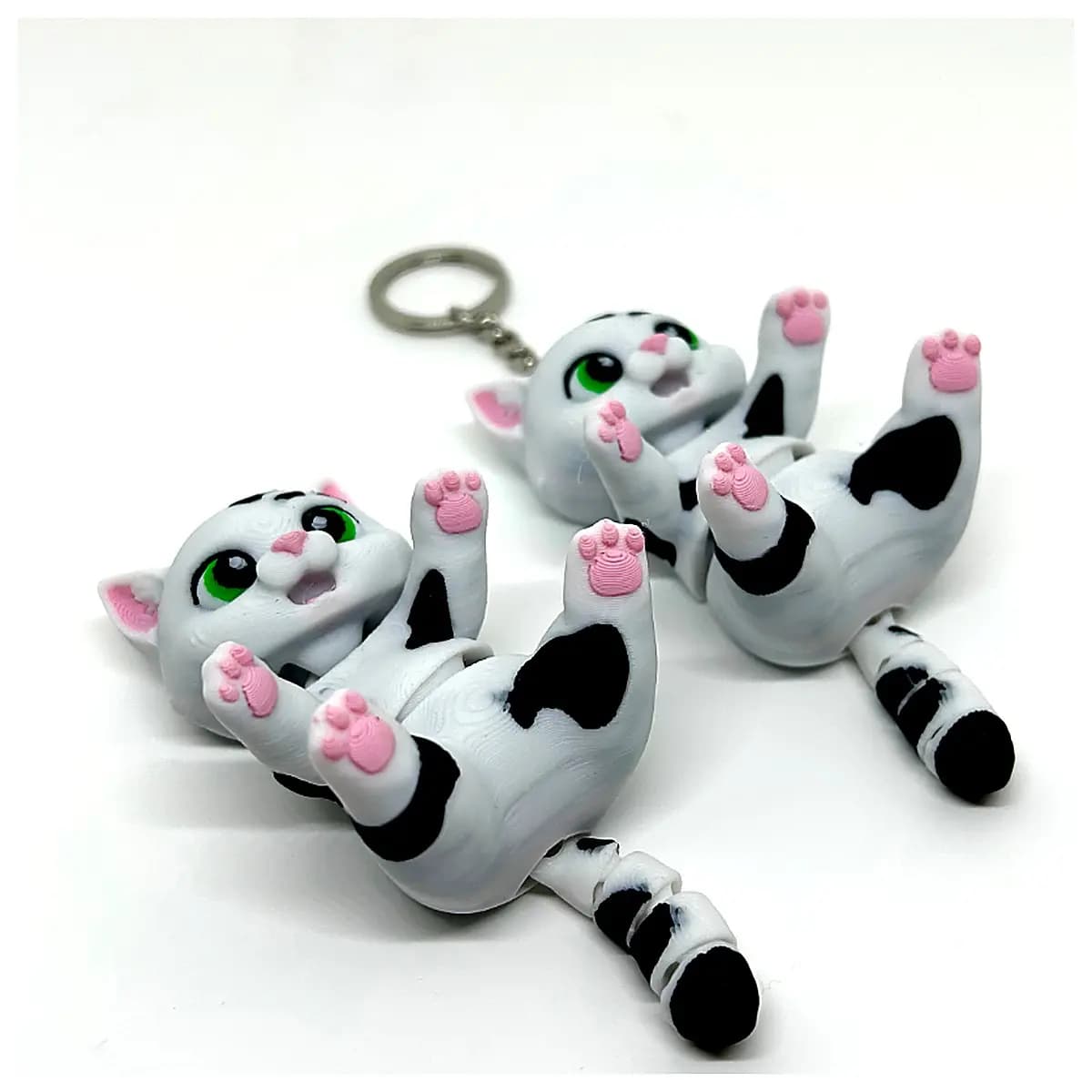 Wobbling Cute Cat Keychain Novelty Cat Toy 2 Versions Pet Accessories Cat Charms Desktop Decoration