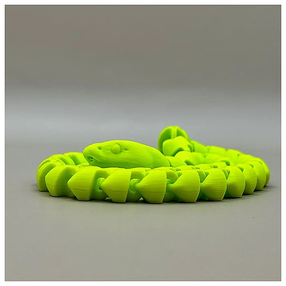 Articulated Python Snake Toy 46cm Realistic Snake Simulation Pet Toy Reptile Model Indoor Decoration