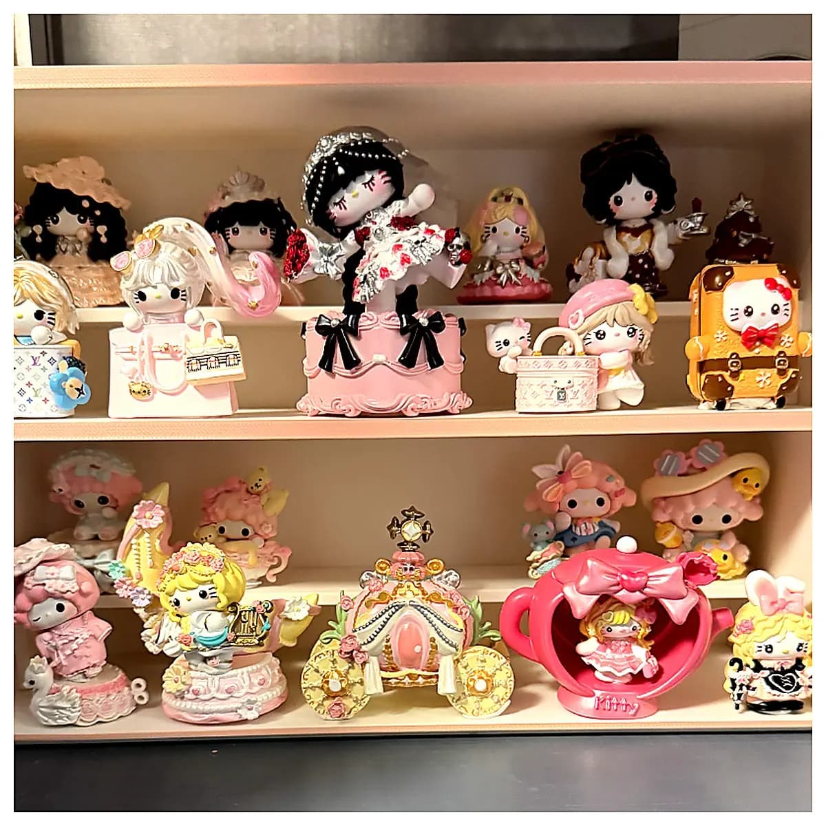 Model Toy Display Cabinet Collector Showcase Toy Display Stand Model Display Case Scene Display Box Toy Arrangement Rack Miniature Model Display Perfe