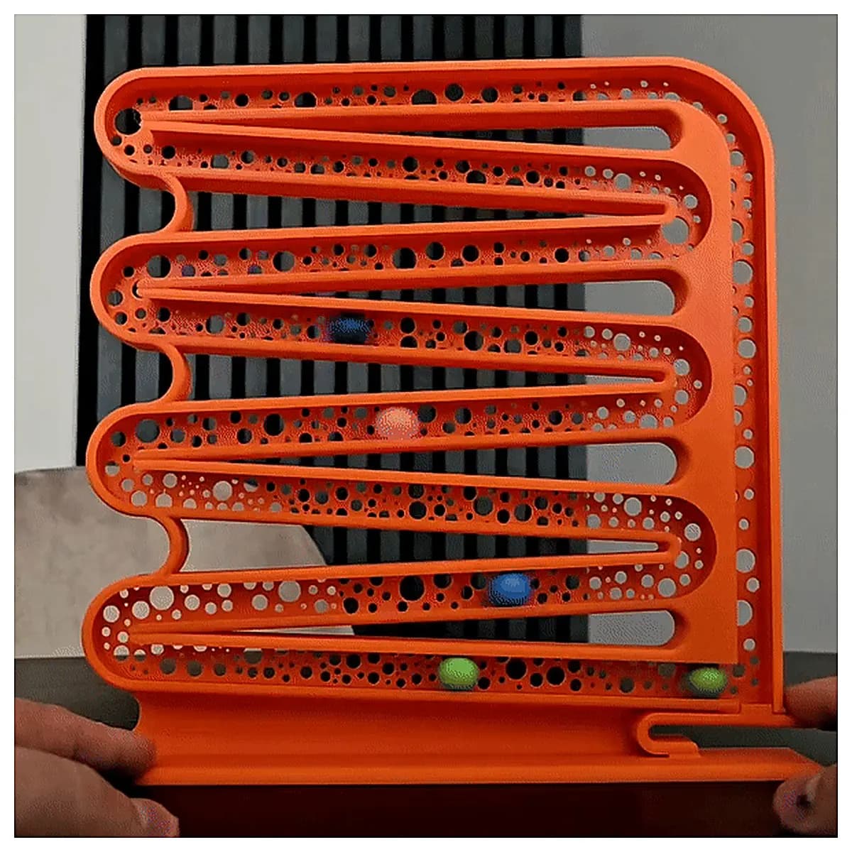 Roll Print Ball Track XL Stress Relief Toy Kids Puzzle Fun Movement Relaxing Decompression Game