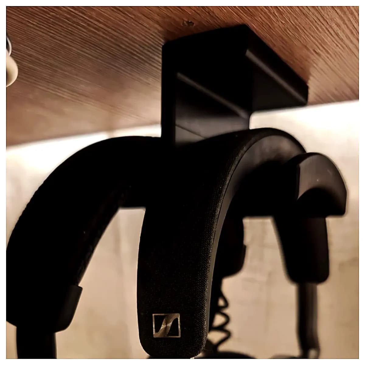 Headphone Holder Earbud Hook Dual Ear Mount Phone Stand Accessory Mobile Phone Holder Bracket Support Stand Stabilizer