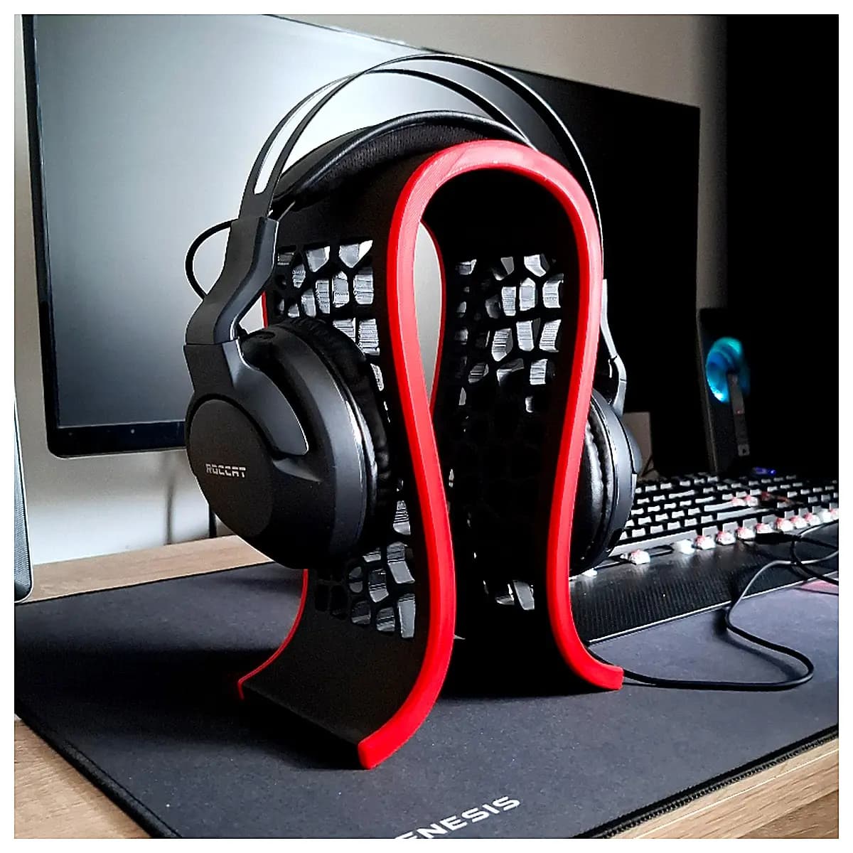 Headphone Holder Earbud Clip Stand Phone Headphone Holder Ear Hook Support Noise Cancelling Compatible All Headphones