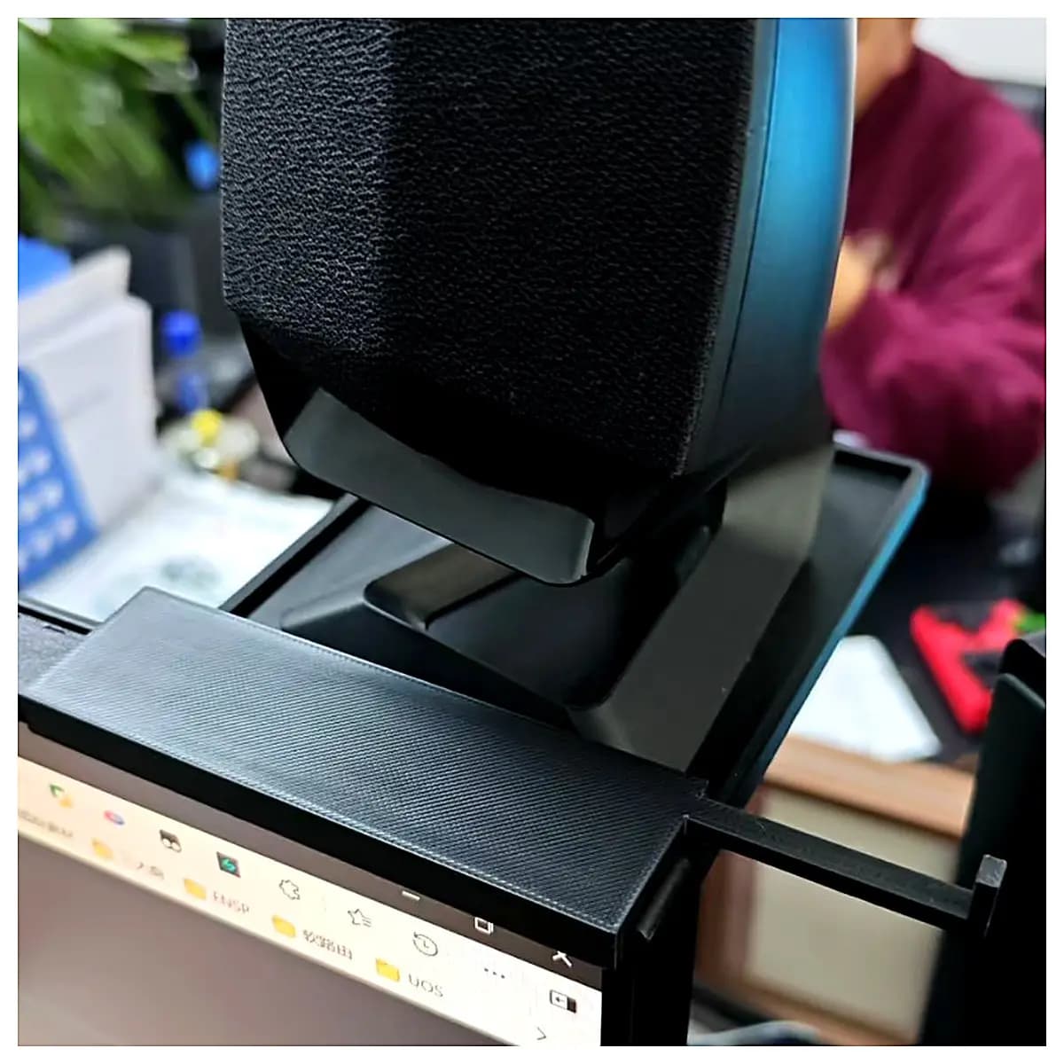 Monitor Speaker Stand Computer Speaker Stand Bracket Support Holder Accessory for Monitors Headphones Adjustable Stand